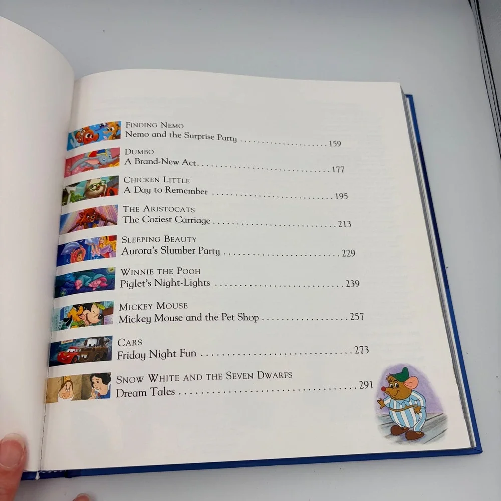 Disney Pixar Bedtime Favorites A Treasury of Tales Childrens Book‎